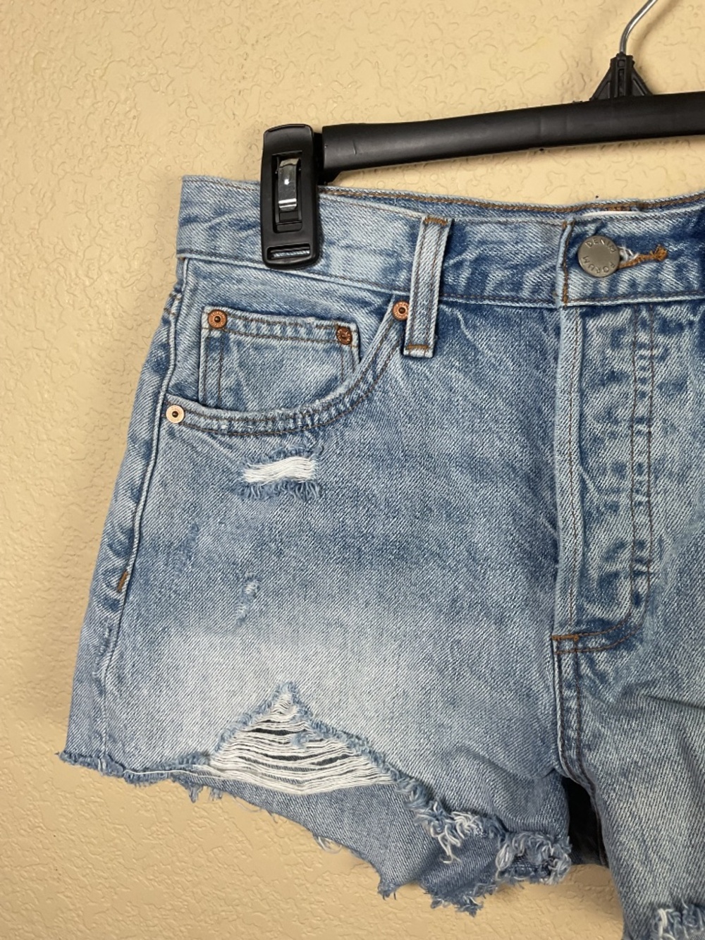 Denim Forum Womens 25 The Ex Boyfriend Short Denim Jean Distressed Shorts Cotton - Picture 4 of 9